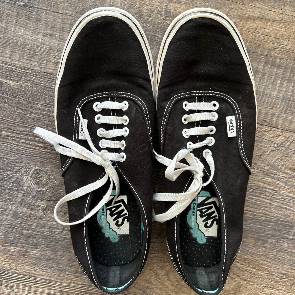 Black vans